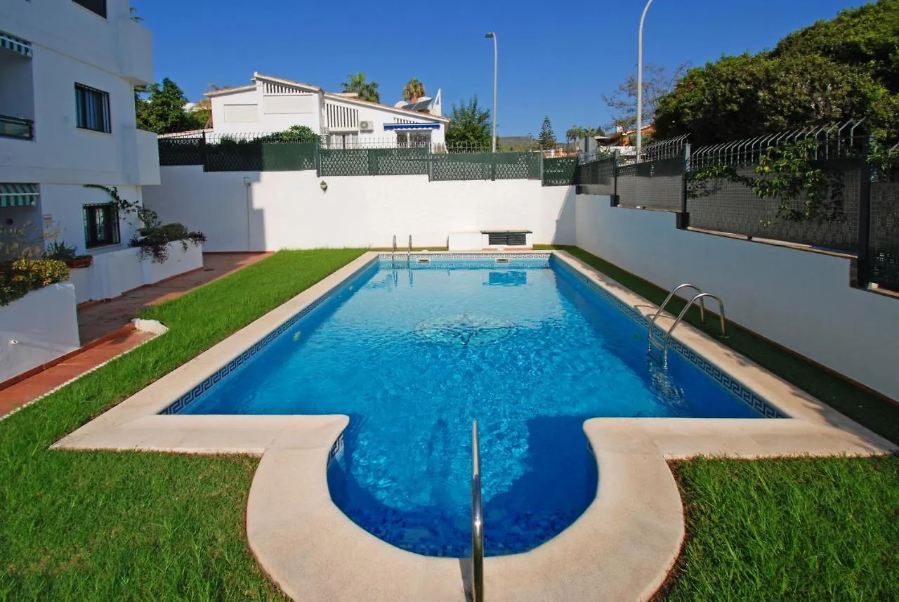 Isla De Benalmadena 2, 80M From The Sea, Amazing View,Ac, Bbq,Private Parking Apartment 0*,