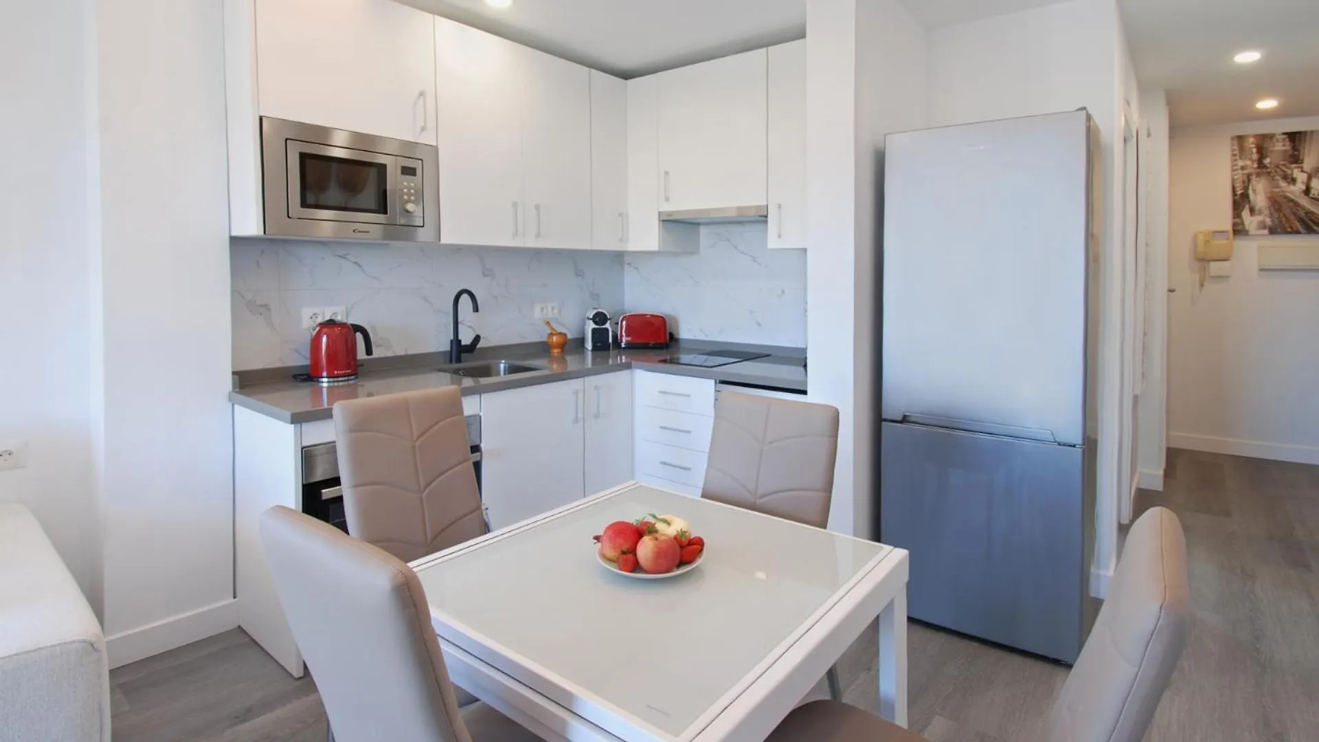 Isla De Benalmadena 2, 80M From The Sea, Amazing View,Ac, Bbq,Private Parking Apartment Spain